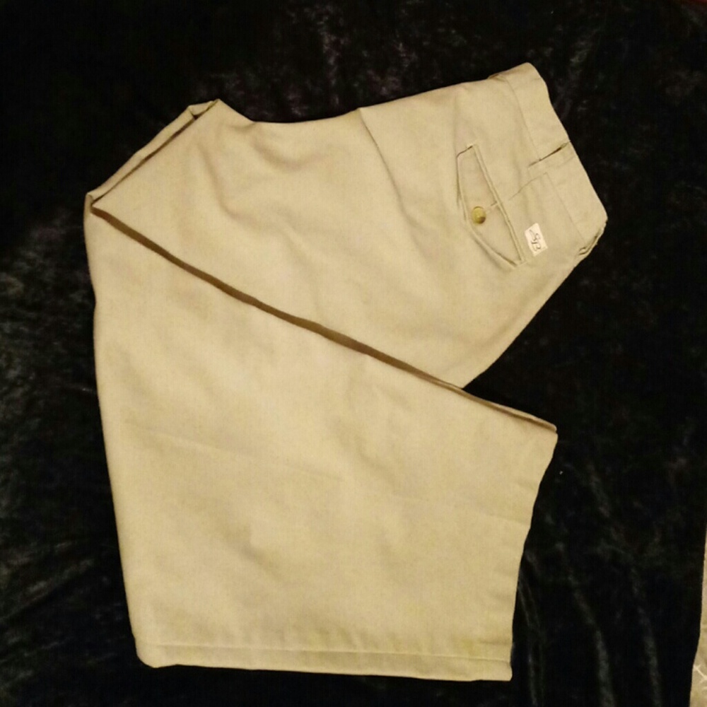 Schoolbelles khaki pants 34x30